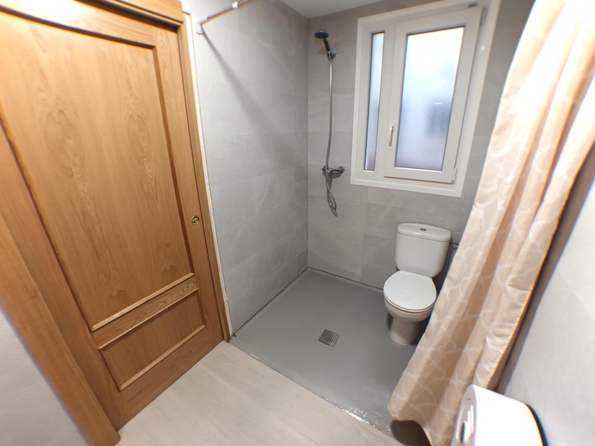 Queen Room - Disability Access,1602974778:JPEG